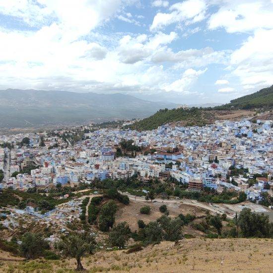 vistas desde arriba del pueblo Chaoen, chafchaoen, ciudad azul, marruecos